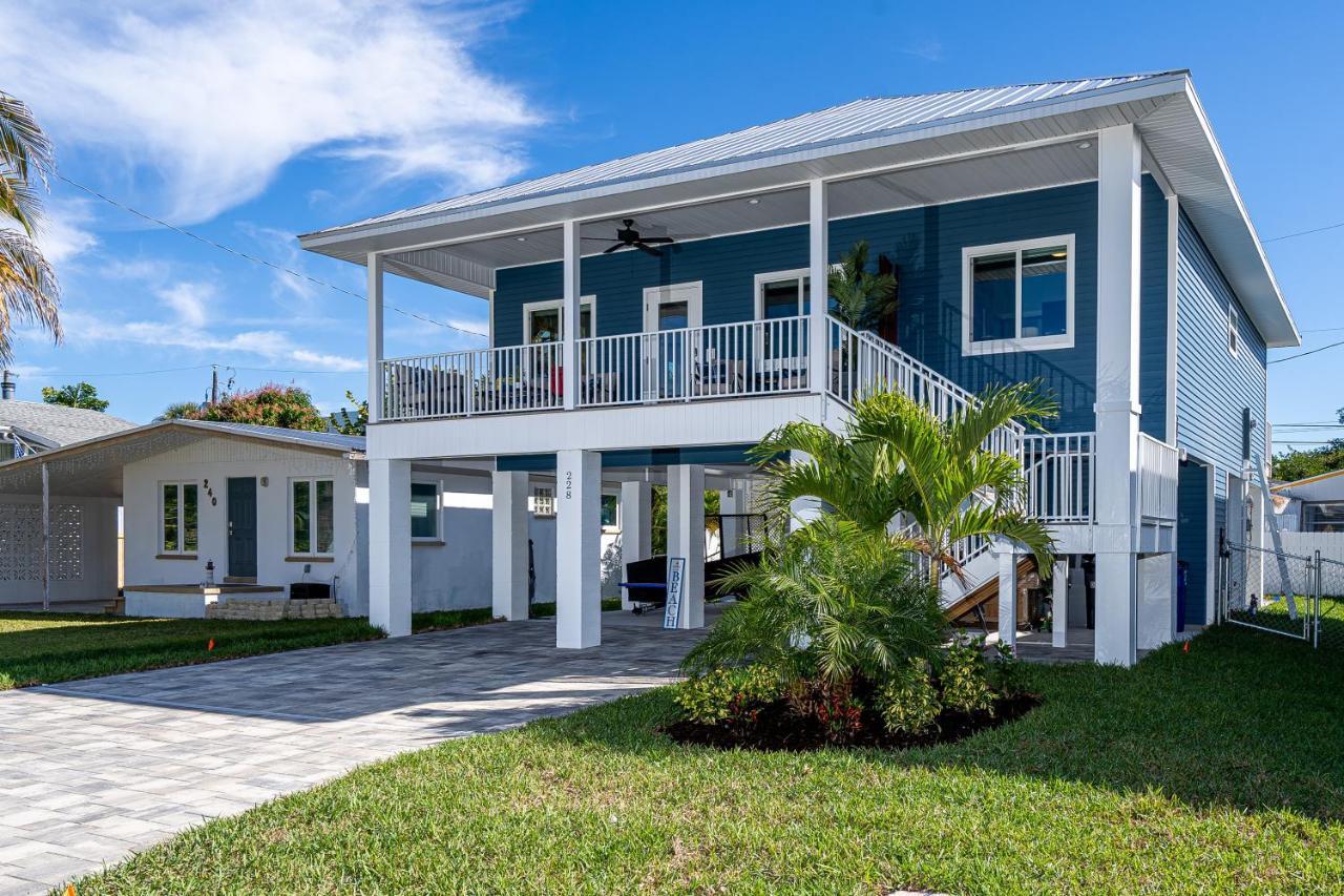 Beautiful New Build Private Pool Home On The North End Of Fort Myers Beach! Home Bagian luar foto